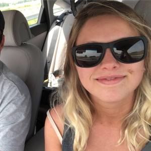 Meet your Posher, Katrina